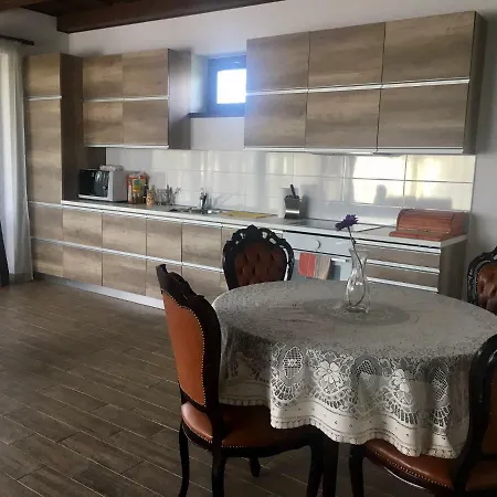 Erzsebet Vendeghaz